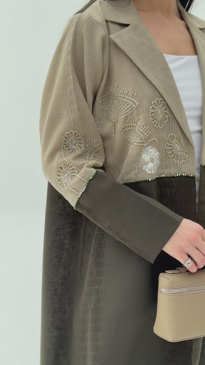 LP Bag Etoupe Detail View - Luxury Shoulder Bag | Clear UAE

